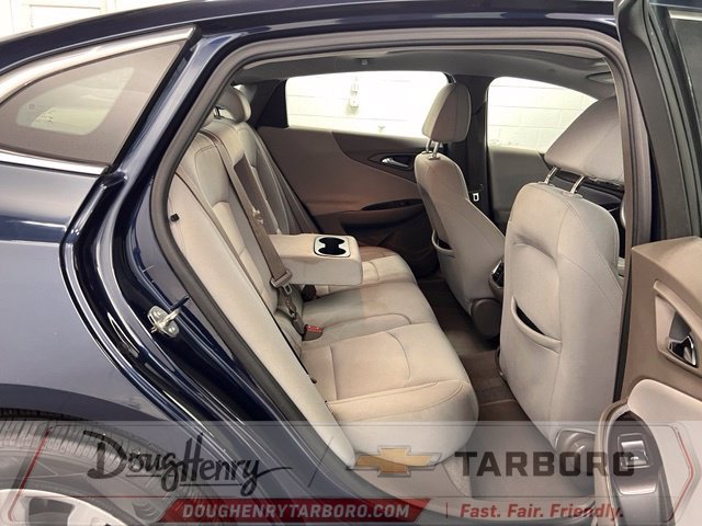 Used 2020 Chevrolet Malibu LT FWD image 39