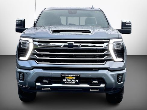 Certified 2025 Chevrolet Silverado 3500 High Country w/ High Country Premium Package image 3