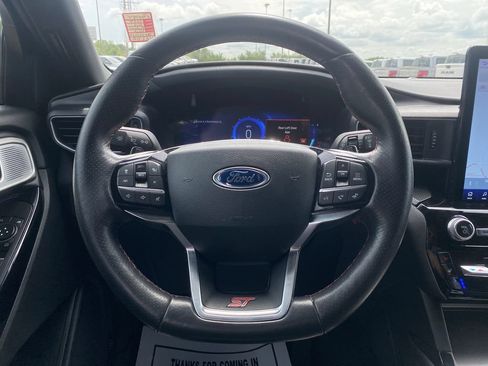 Used 2022 Ford Explorer ST w/ Equipment Group 401A AWD/4WD image 23