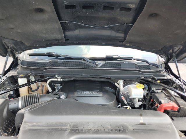 Used 2023 RAM 2500 Laramie AWD/4WD image 11