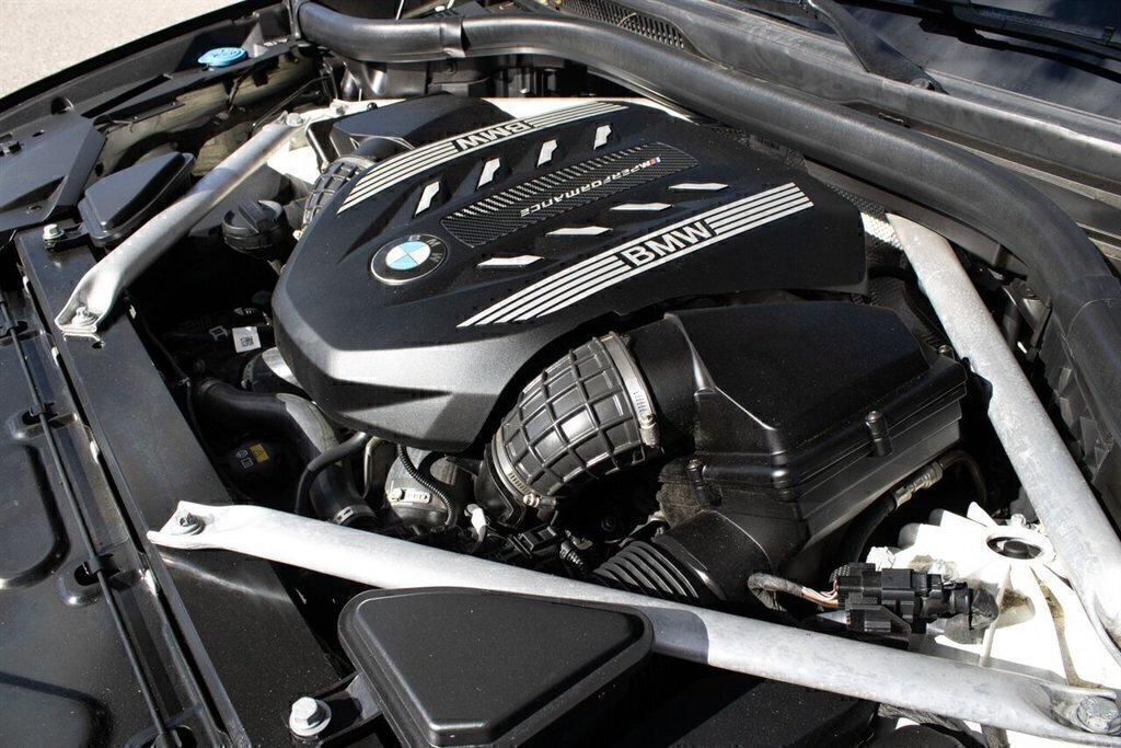 Used 2021 BMW X5 M50i w/ Executive Package AWD/4WD image 89