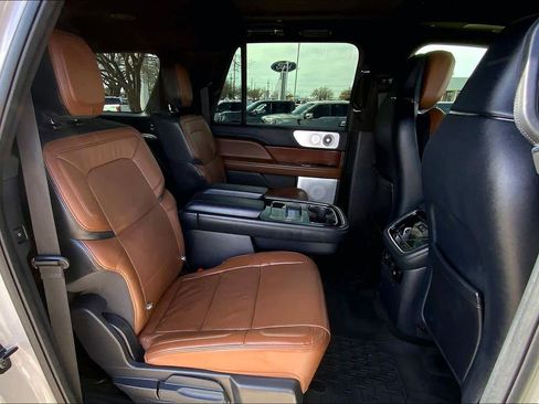 Certified 2022 Lincoln Navigator L Reserve image 20