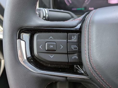 Used 2024 Jeep Wagoneer Launch Edition AWD/4WD image 31