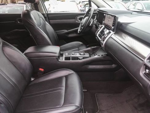 Certified 2022 Kia Sorento S image 17