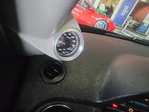 Used 2008 Chevrolet HHR SS image 22