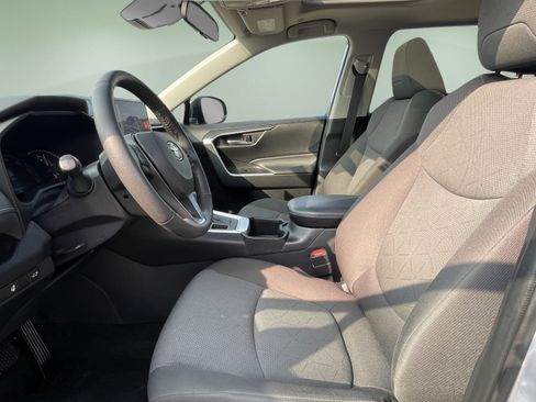 Used 2024 Toyota RAV4 XLE w/ Convenience Package AWD/4WD image 15