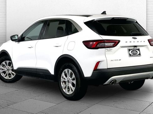 Used 2024 Ford Escape Active AWD/4WD image 11