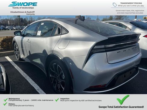 New 2026 Toyota Prius Plug-In Hybrid FWD image 8