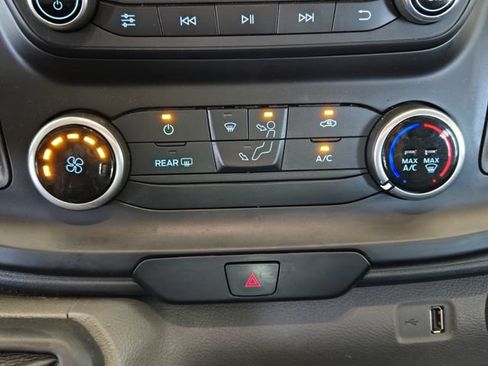 Used 2025 Ford Transit 250 Low Roof w/ Exterior Upgrade Package RWD image 18