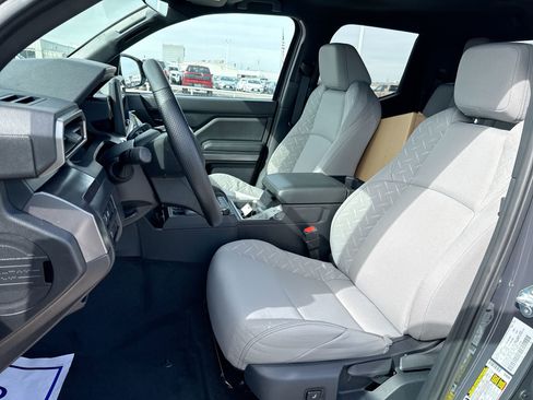 Certified 2026 Toyota Tacoma SR5 image 13