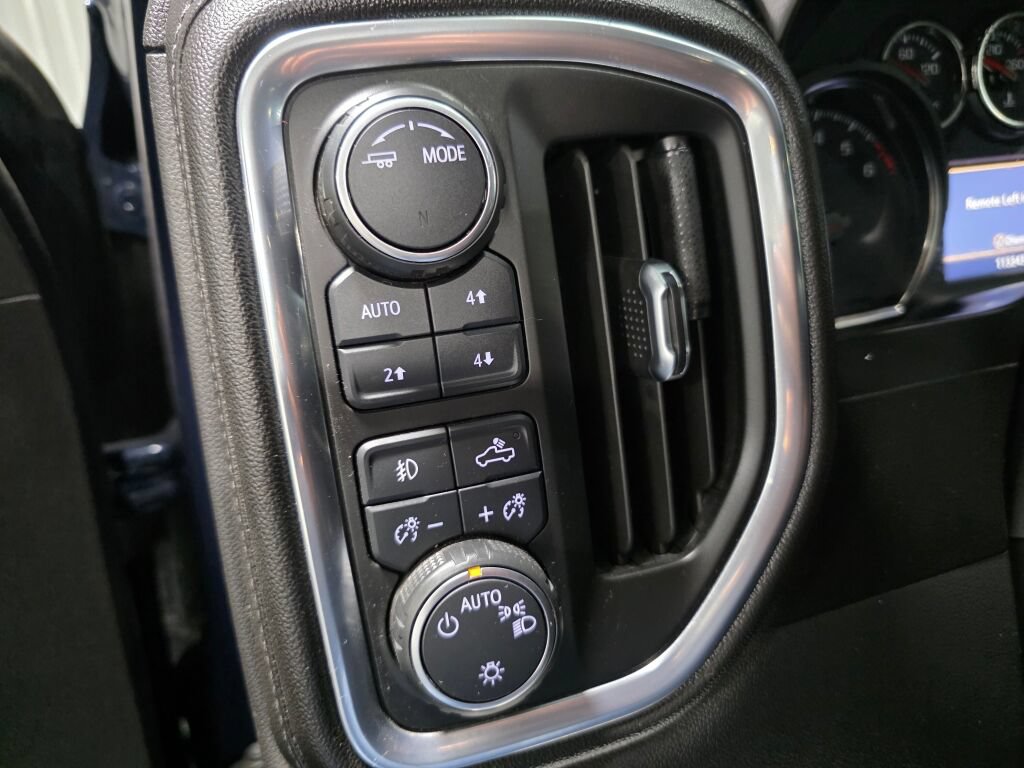 Used 2021 Chevrolet Silverado 1500 RST AWD/4WD image 14