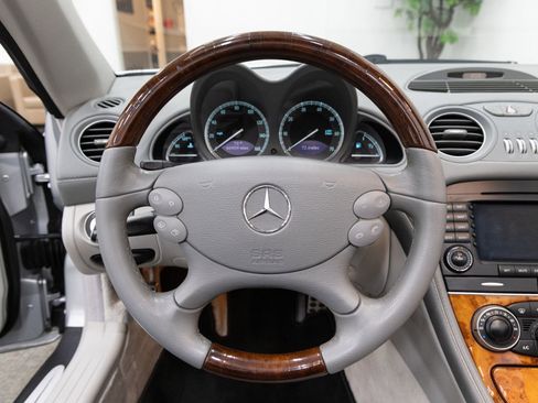 Used 2006 Mercedes-Benz SL 500 image 14