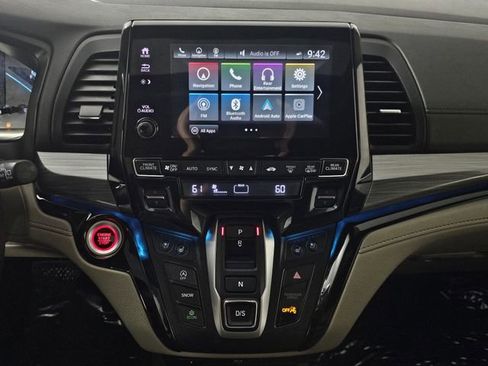 Used 2023 Honda Odyssey Elite image 35