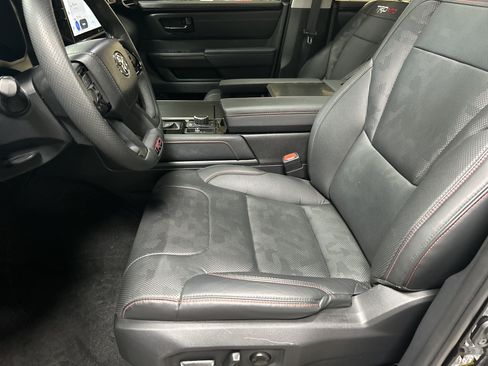 Used 2023 Toyota Sequoia TRD Pro AWD/4WD image 15