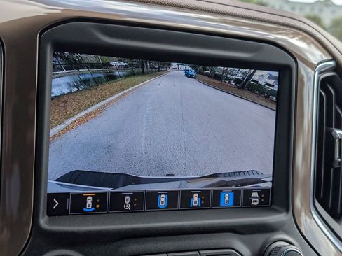 Used 2023 Chevrolet Silverado 2500 High Country w/ Z71 Off-Road Package image 26