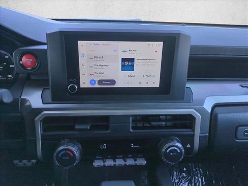 Used 2024 Toyota Tacoma TRD Sport image 14