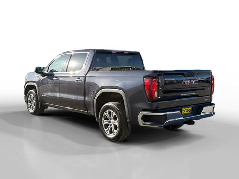 Used 2025 GMC Sierra 1500 SLT AWD/4WD image 3