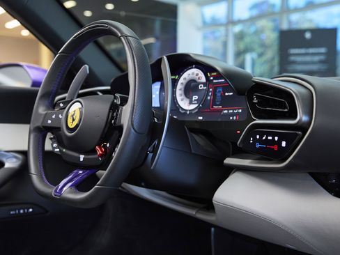 Used 2024 Ferrari 296 GTS image 39