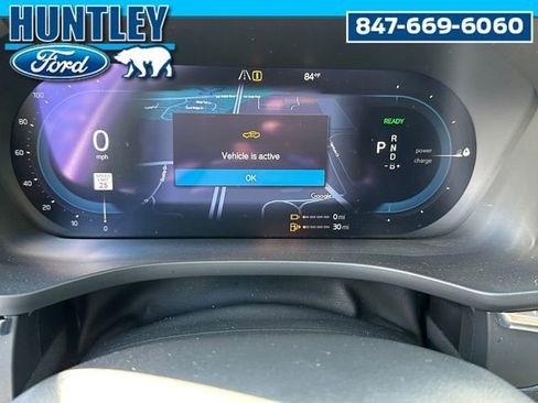 Used 2022 Volvo XC60 T8 R-Design w/ Advanced Package image 33