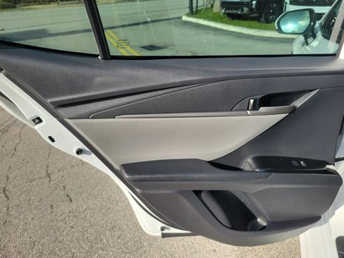 Used 2026 Toyota Camry SE FWD image 25