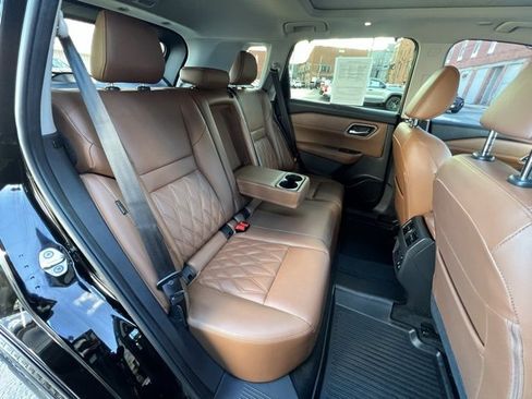 Used 2024 Nissan Rogue Platinum w/ Platinum Premium Package image 20