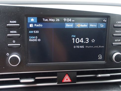Used 2023 Hyundai Elantra SEL w/ Cargo Package FWD image 28