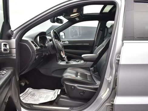 Used 2020 Jeep Grand Cherokee Limited w/ Luxury Group II AWD/4WD image 14