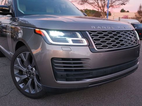 Used 2020 Land Rover Range Rover HSE image 7