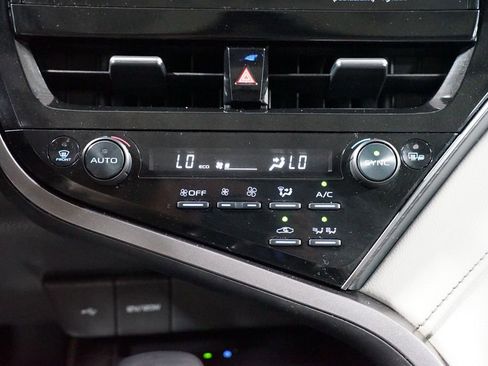 Used 2023 Toyota Camry SE w/ Audio Upgrade Package FWD image 20