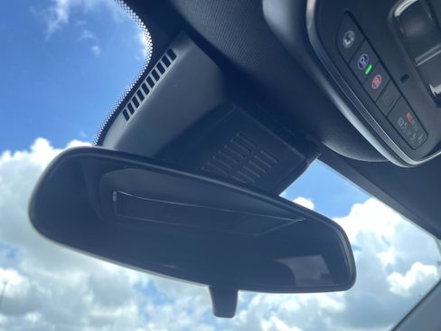 Used 2026 Chevrolet Equinox RS w/ Convenience Package III image 35