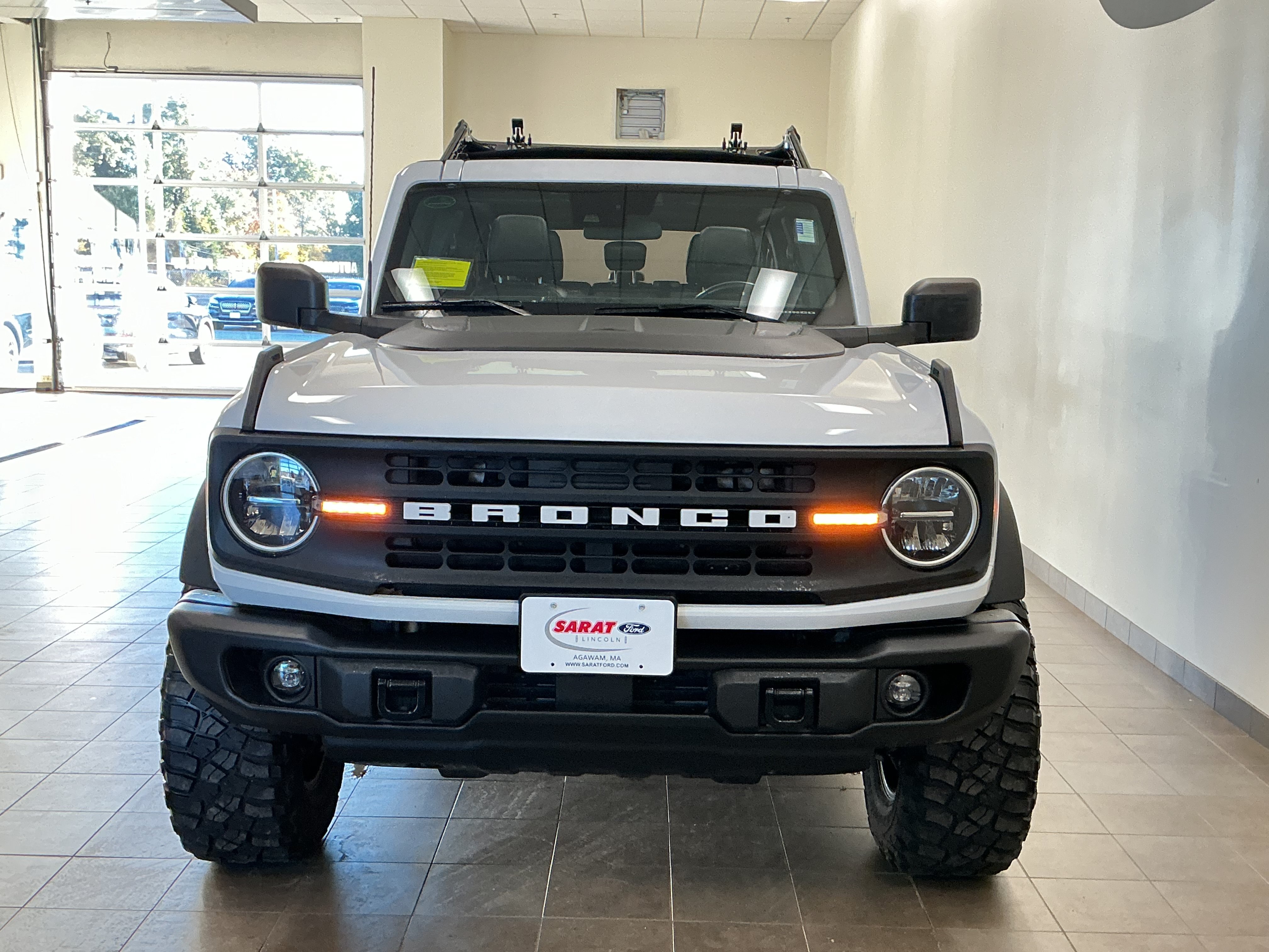 Used 2023 Ford Bronco Black Diamond AWD/4WD image 4