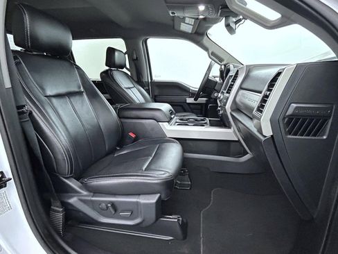 Used 2020 Ford F250 Lariat image 15