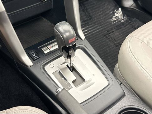 Used 2017 Subaru Forester 2.5i Limited image 26