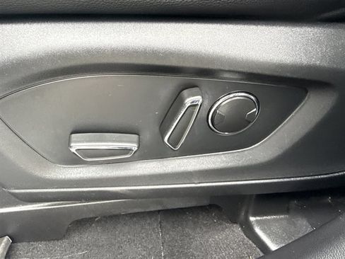 Used 2020 Ford Explorer Limited w/ Hybrid Equipment Group 310A image 12