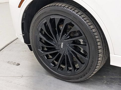 Used 2025 Lincoln Aviator Reserve w/ Equipment Group 201A AWD/4WD image 5