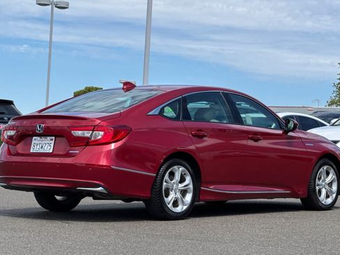 Used 2022 Honda Accord EX-L image 2