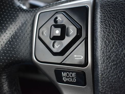 Used 2015 Toyota 4Runner SR5 Premium AWD/4WD image 21