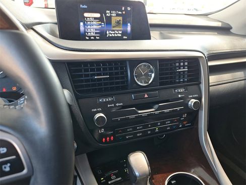 Used 2017 Lexus RX 350 FWD image 17