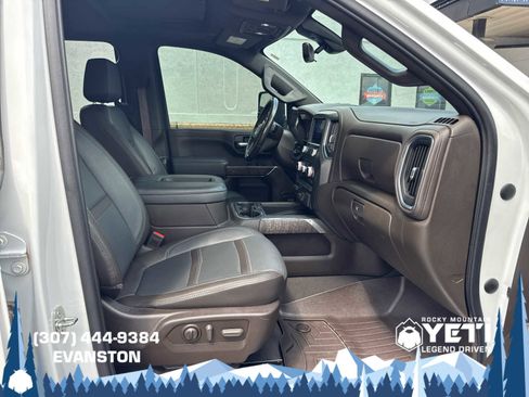 Used 2022 GMC Sierra 2500 Denali w/ Denali Ultimate Package image 12