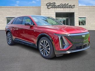 New 2025 Cadillac Lyriq Sport video 2
