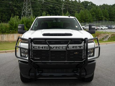 Used 2022 Chevrolet Silverado 2500 Custom w/ Custom Value Package AWD/4WD image 2
