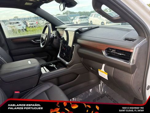 New 2026 GMC Yukon XL Denali w/ Sun & Power Step Package AWD/4WD image 36