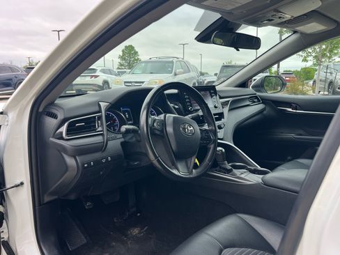 Used 2023 Toyota Camry SE FWD image 19