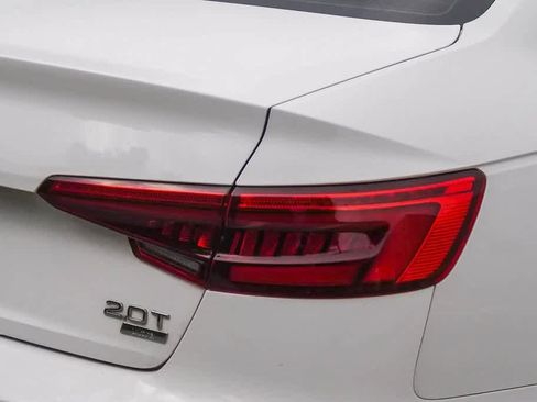 Used 2017 Audi A4 2.0T Ultra Premium w/ Audi MMI Navigation Plus image 10