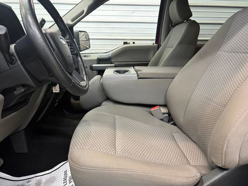 Used 2018 Ford F150 XLT w/ Equipment Group 302A Luxury AWD/4WD image 14