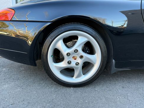 Used 1999 Porsche 911 Carrera image 38