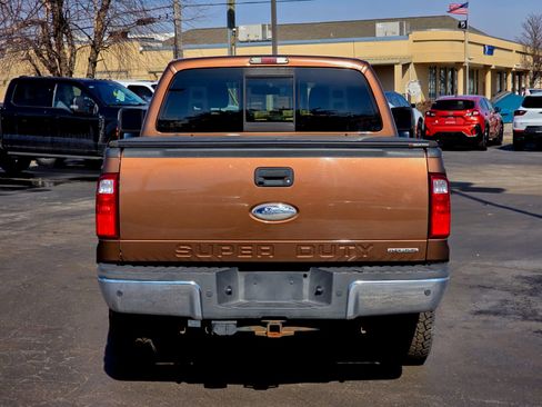 Used 2012 Ford F250 Lariat w/ Chrome Pkg image 19