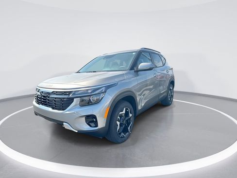New 2026 Kia Seltos S AWD/4WD image 4