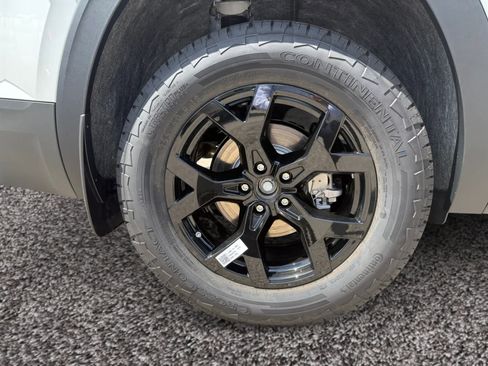 New 2026 Volkswagen Atlas Peak Edition image 14