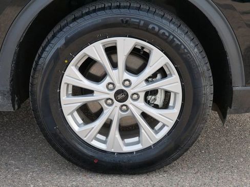 Used 2025 Ford Escape Active AWD/4WD image 9